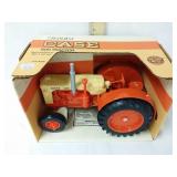 1/16th scale Case 600 tractor