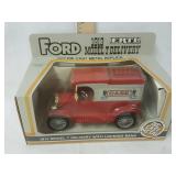 1913 Model T Case delivery with locking bank