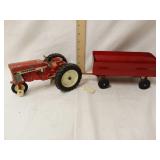 1/16th scale International Farmall diecast