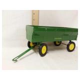 1/16th scale John Deere grain wagon