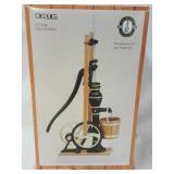 1/7th scale antique pump jack