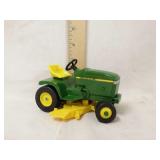1/16th scale John Deere riding lawn mower