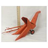 1/16th scale Allis-Chalmers Custom Corn chopper.