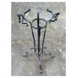 Vintage wrought iron metal plant stand. 35x16