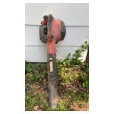 Craftsman leaf blower has compression.