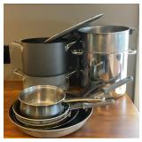 5 Pots, 4 frying pans, Strainer,