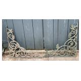 2 Vintage Eastlake style cast iron brackets,