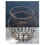 2 Metal baskets. Both have rust and issues see
