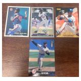 3 1990ï¿½s Pedro Martinez cards & a Mariano Rivera