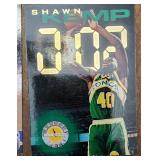 Mixed Lot of Shawn Kemp Gary Payton cards