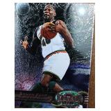 2 1997 Shawn Kemp Metal Universe #67