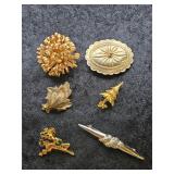 Gold-Tone & Holiday Brooch Lot (6 pcs)