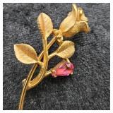 Avon Gold Rose Brooch with Pink Teardrop Stone