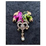 Double Horse Head Heart Dangle Brooch