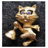 Vtg Gold-Tone Cat Brooch with Bell and Blue Eyes
