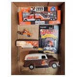 5 VTG Cleveland Browns Merchandise Some Sealed