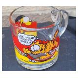 VTG Set of 5 Garfield Mugs & 3 Dino Cups