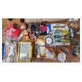 Huge VTG Mixed Collectable Lot See Pics