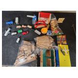 VTG Toys R US 130+ PC Wooden Train/Town Set