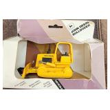 ERTL NIB John Deere Bulldozer 1:64 Diecast 1992