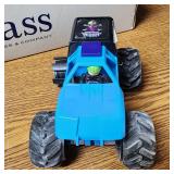 VTG Grave Digger Monster Truck & Track