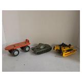 Vintage Toy Tank, Boat & Wagon Lot