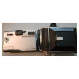 2 Camera Lot Canon GLPH 370Z & VTG Leica Viewer