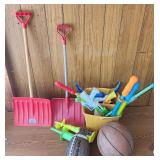 LG Assortment Of Kids outdoor Toys