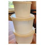 3 Stackable VTG Tupperware Containers W Lids
