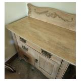 VTG Whitwashed Wash Stand