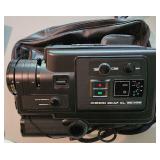 VTG Chinon 30 AF XL Super 8 Movie Camera w Case
