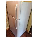 Fridgeidare 18 CU FT White Refrigerator