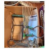 VTG Green Handed Kurchen Utensils