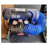 Campbell Hausfeld 2 Gallon Portable Air Compressor
