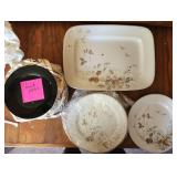 14 VTG Plates & Serving Platter