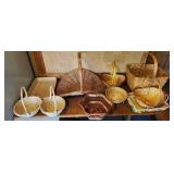 LG Lot Of VTG Baskets