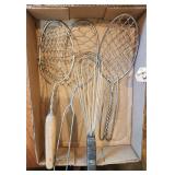 4 Primitive Wire Wisks
