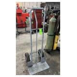 Hand Truck w/Pneumatic Tires
