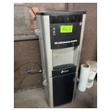 Water Logic Cold/Hot Water Filter/Dispenser