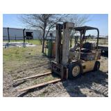 Daewoo Forklift Model G25S, LP, NOT OPERATIONAL
