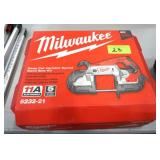 Milwaukee Deep Cut Variable Speed Band Saw Kit