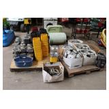 Assort Beaver Parts: (55) Wheels & Wheel Housings,