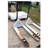 Strongway Pallet Jack, 5500 Lb Capacity