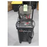 Schumacher Electric Battery Charger/Engine Starter