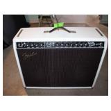 Fender Twin Reverb Guitar Amp, White