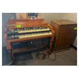 Hammond Organ with Leslie 122 Speaker Cabinet