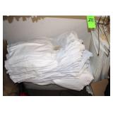 Table Skirts, White 30"T - (12) 15