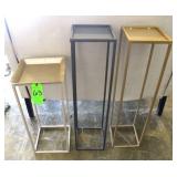 (22) Flower Lifts; (5) 9" x 3