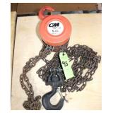 CM Series 622 1-Ton Chain Hoist