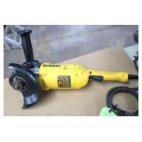 DeWalt DWE4517 Corded 7" Angle Grinder